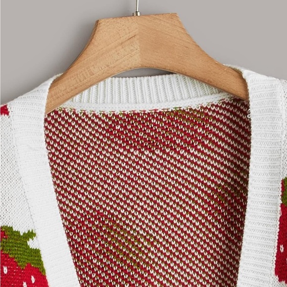 Strawberry Cardigan Plus Size - Picture 3 of 5